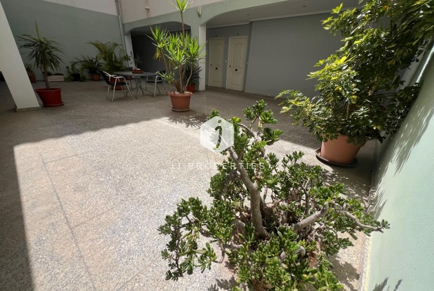 Segunda mano - Apartamento / piso -
Dolores - Comunidad Valenciana