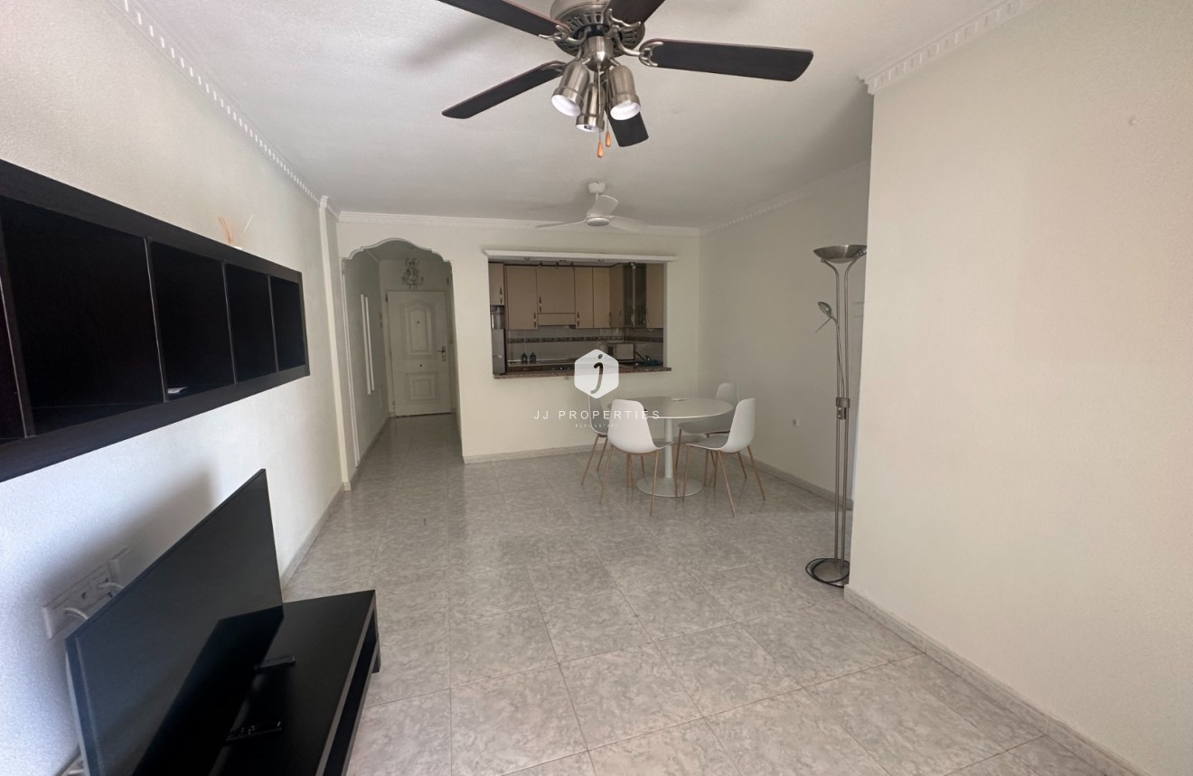 Tweedehands - Appartement / flat -
Algorfa - Inland