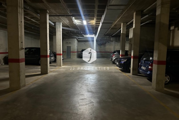 Tweedehands - Appartement / flat -
Algorfa - Inland