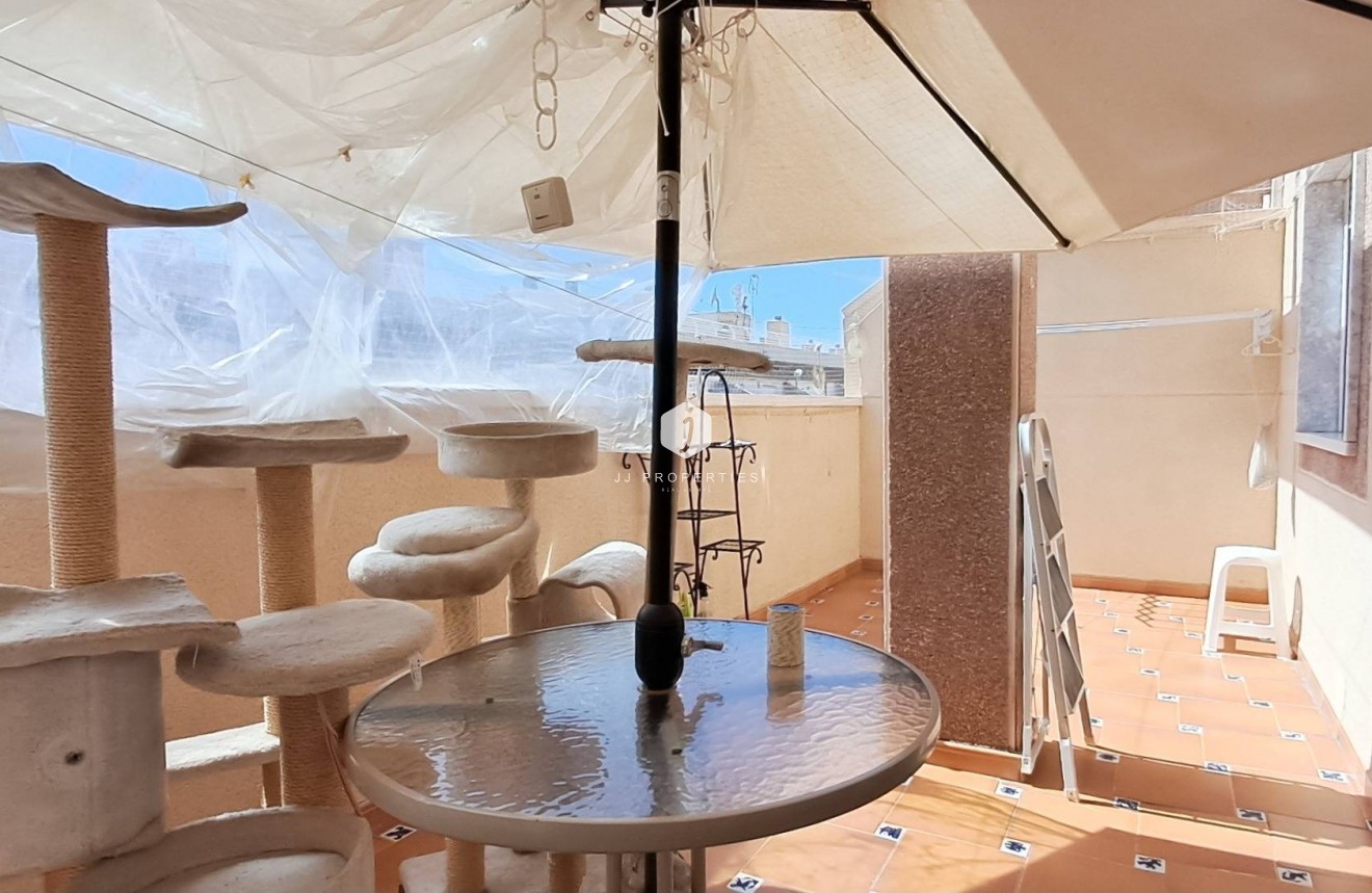 Aus zweiter Hand - Penthouse -
Torrevieja