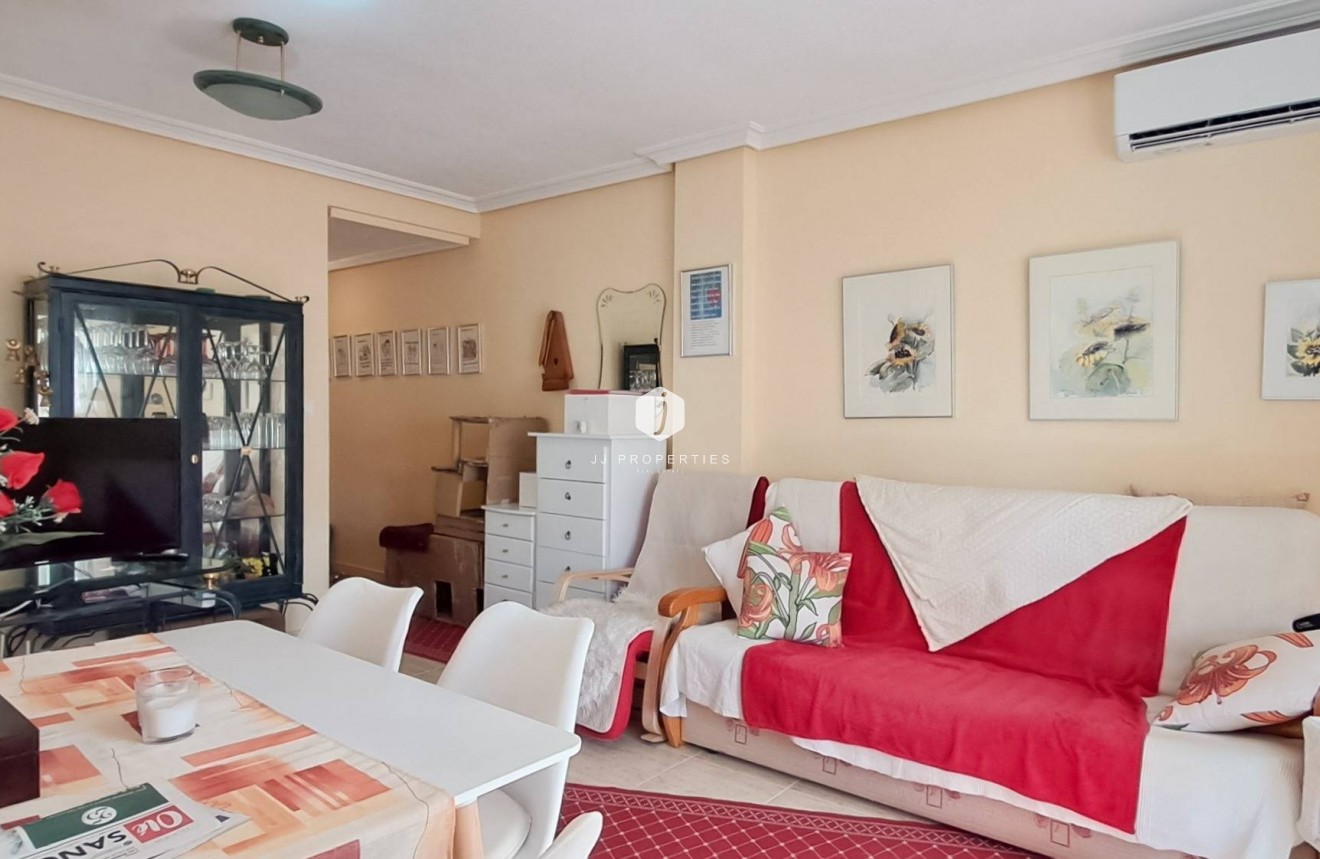 Aus zweiter Hand - Penthouse -
Torrevieja