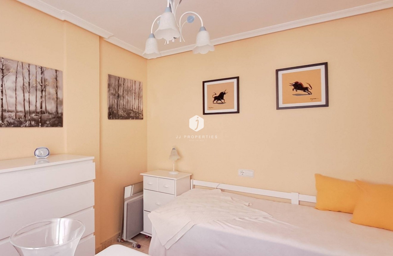 Aus zweiter Hand - Penthouse -
Torrevieja