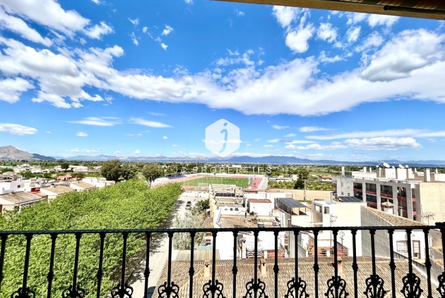 Z drugiej ręki - Mieszkanie w bloku -
Almoradí - Inland