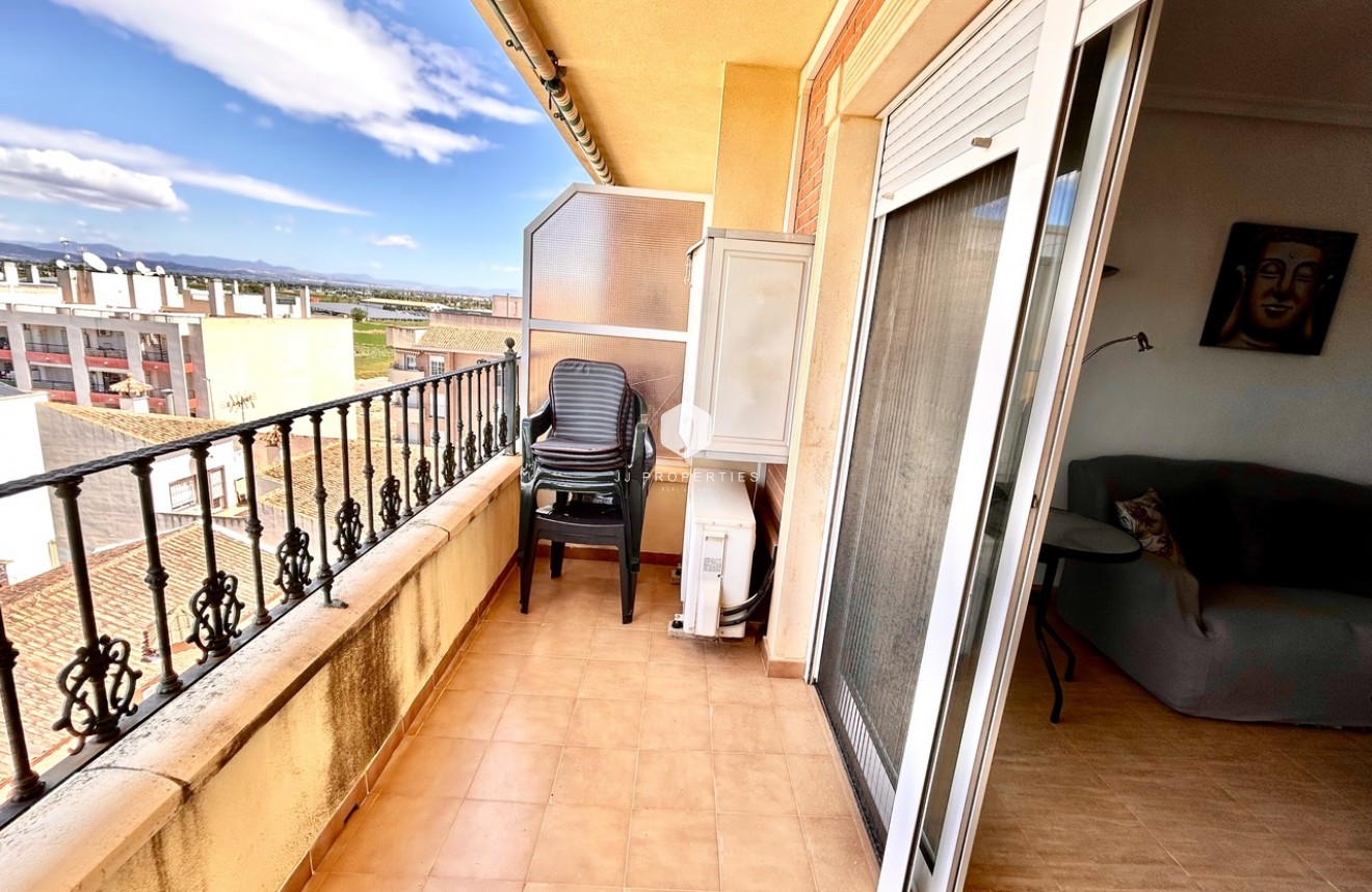 Z drugiej ręki - Mieszkanie w bloku -
Almoradí - Inland