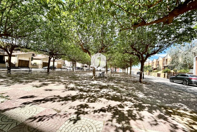 Z drugiej ręki - Mieszkanie w bloku -
Almoradí - Inland