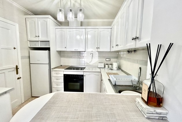 Aus zweiter Hand - Chalet -
Punta Prima - Costa Blanca