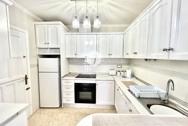 Aus zweiter Hand - Chalet -
Punta Prima - Costa Blanca