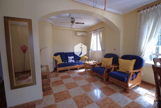 Tweedehands - Chalet -
Orihuela Costa - Costa Blanca