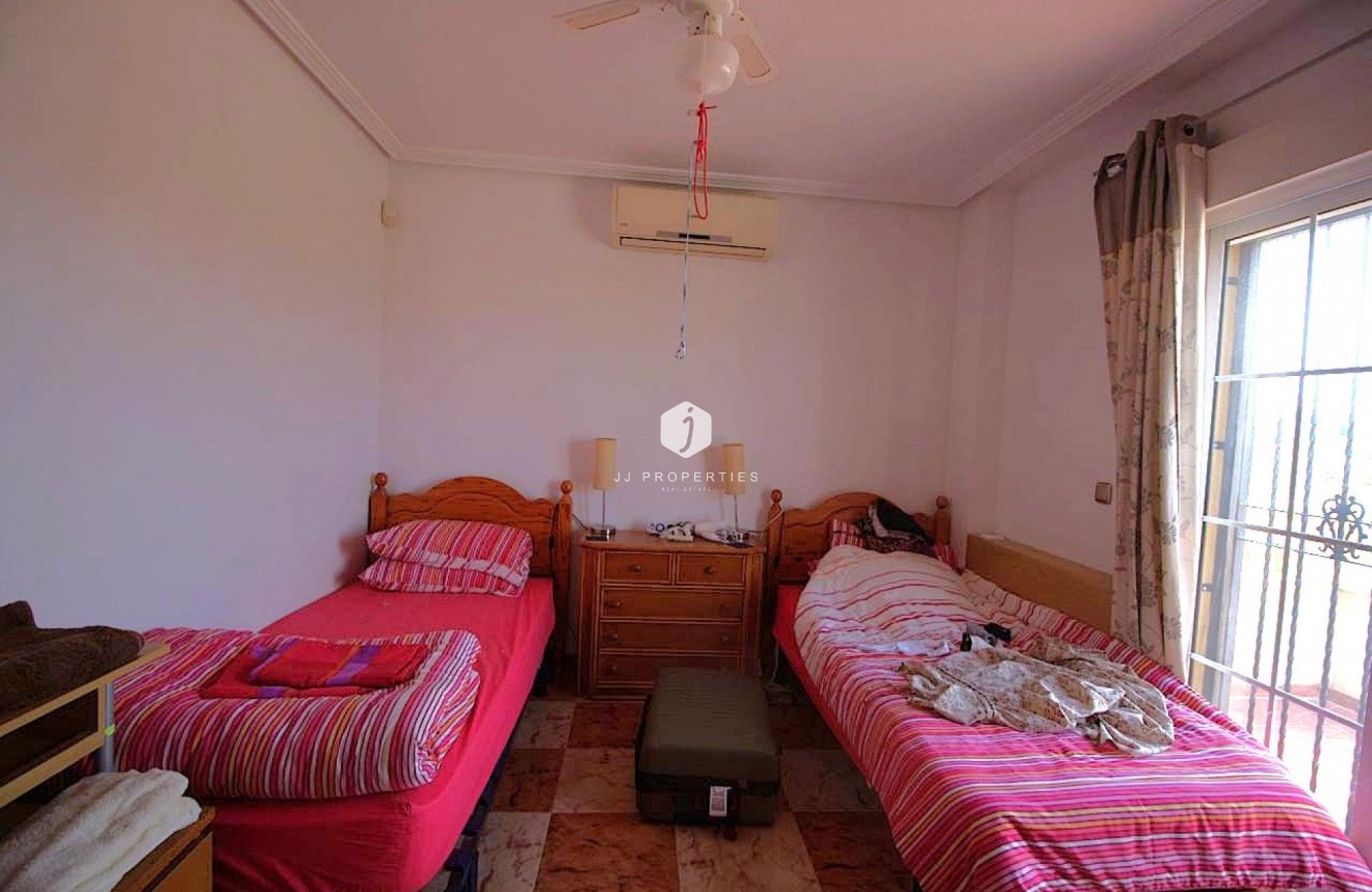 Tweedehands - Chalet -
Orihuela Costa - Costa Blanca