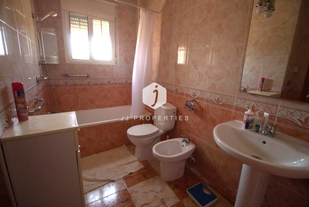 Tweedehands - Chalet -
Orihuela Costa - Costa Blanca