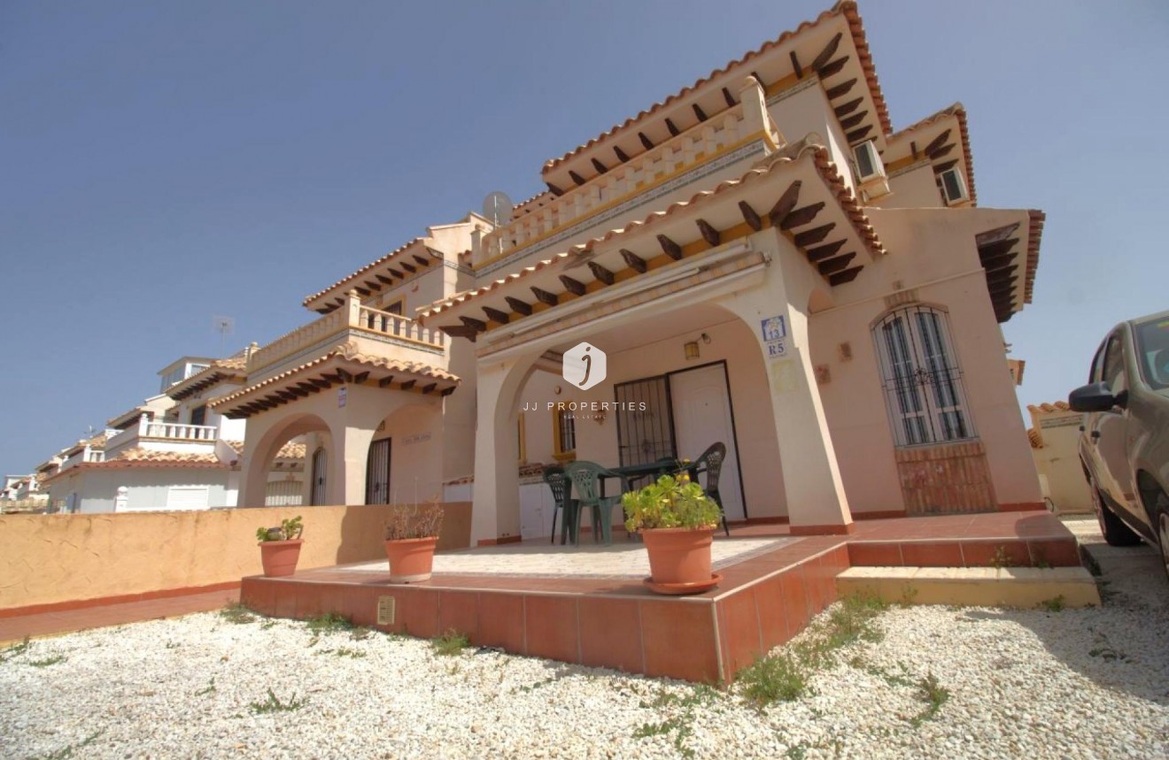 Tweedehands - Chalet -
Orihuela Costa - Costa Blanca
