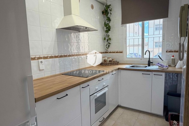 Tweedehands - Bungalow -
Orihuela Costa - Costa Blanca