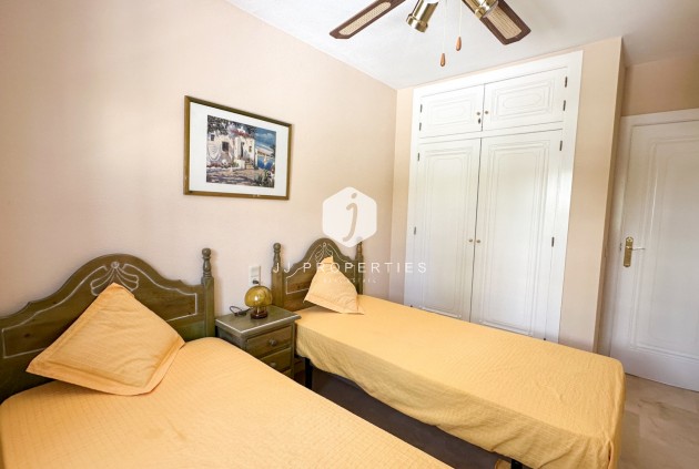 Tweedehands - Chalet -
Orihuela Costa - Costa Blanca