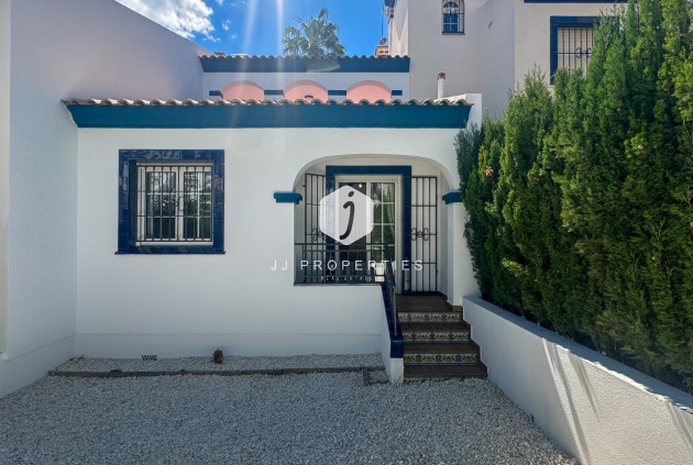 Tweedehands - Chalet -
Orihuela Costa - Costa Blanca