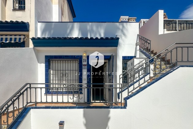 Tweedehands - Chalet -
Orihuela Costa - Costa Blanca