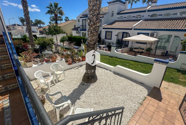 Tweedehands - Chalet -
Orihuela Costa - Costa Blanca