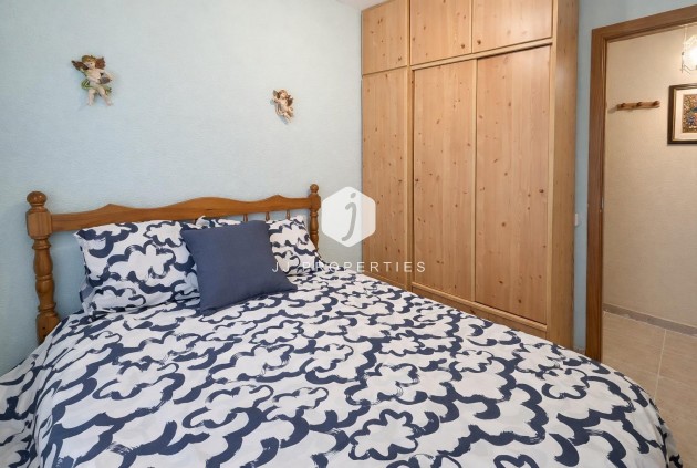 Resale - Apartment / flat -
Torrevieja - Habaneras