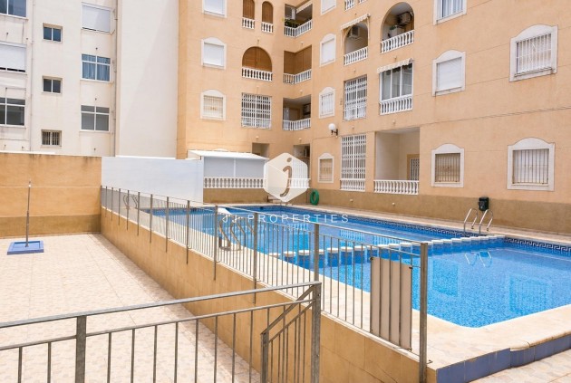 Resale - Apartment / flat -
Torrevieja - Habaneras