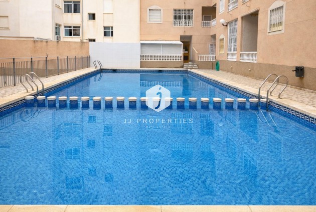 Resale - Apartment / flat -
Torrevieja - Habaneras
