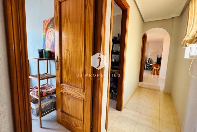 Resale - Apartment / flat -
Torrevieja - Costa Blanca