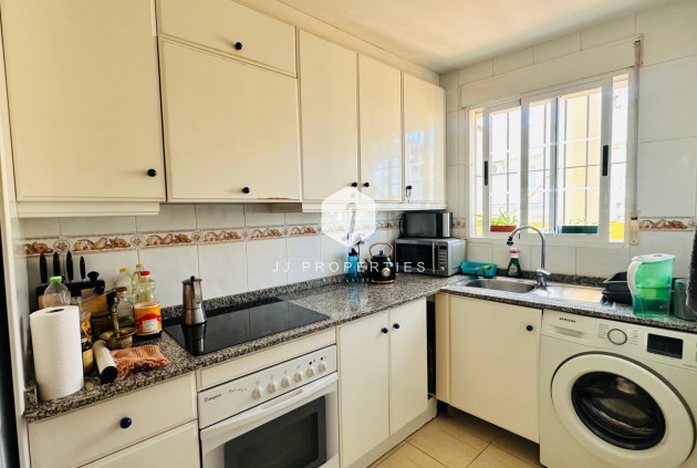 Resale - Apartment / flat -
Torrevieja - Costa Blanca