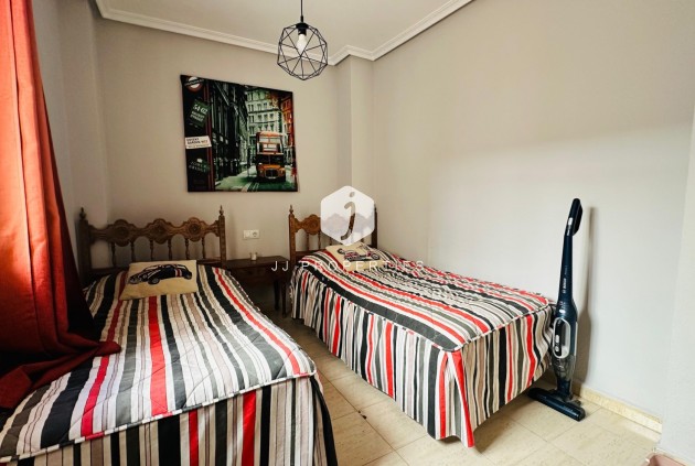 Resale - Apartment / flat -
Torrevieja - Costa Blanca