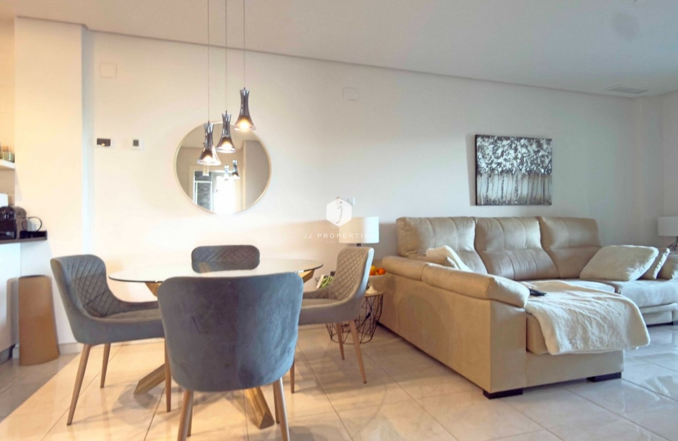 Resale - Apartment / flat -
Orihuela Costa - Costa Blanca