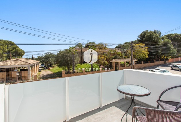 Resale - Duplex -
Torrevieja - Costa Blanca