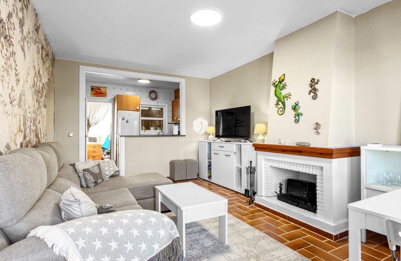 Resale - Apartment / flat -
Torrevieja - Costa Blanca