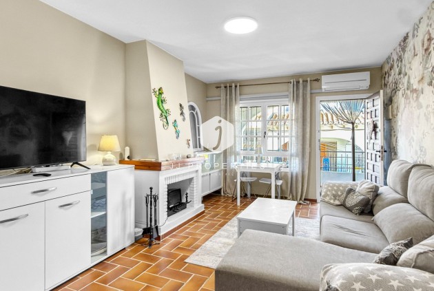 Resale - Apartment / flat -
Torrevieja - Costa Blanca