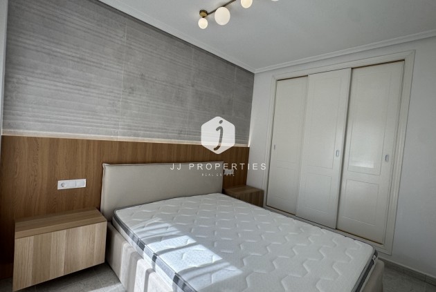 Tweedehands - Appartement / flat -
Lomas De Campoamor - Costa Blanca