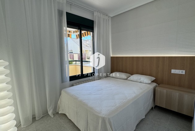 Tweedehands - Appartement / flat -
Lomas De Campoamor - Costa Blanca