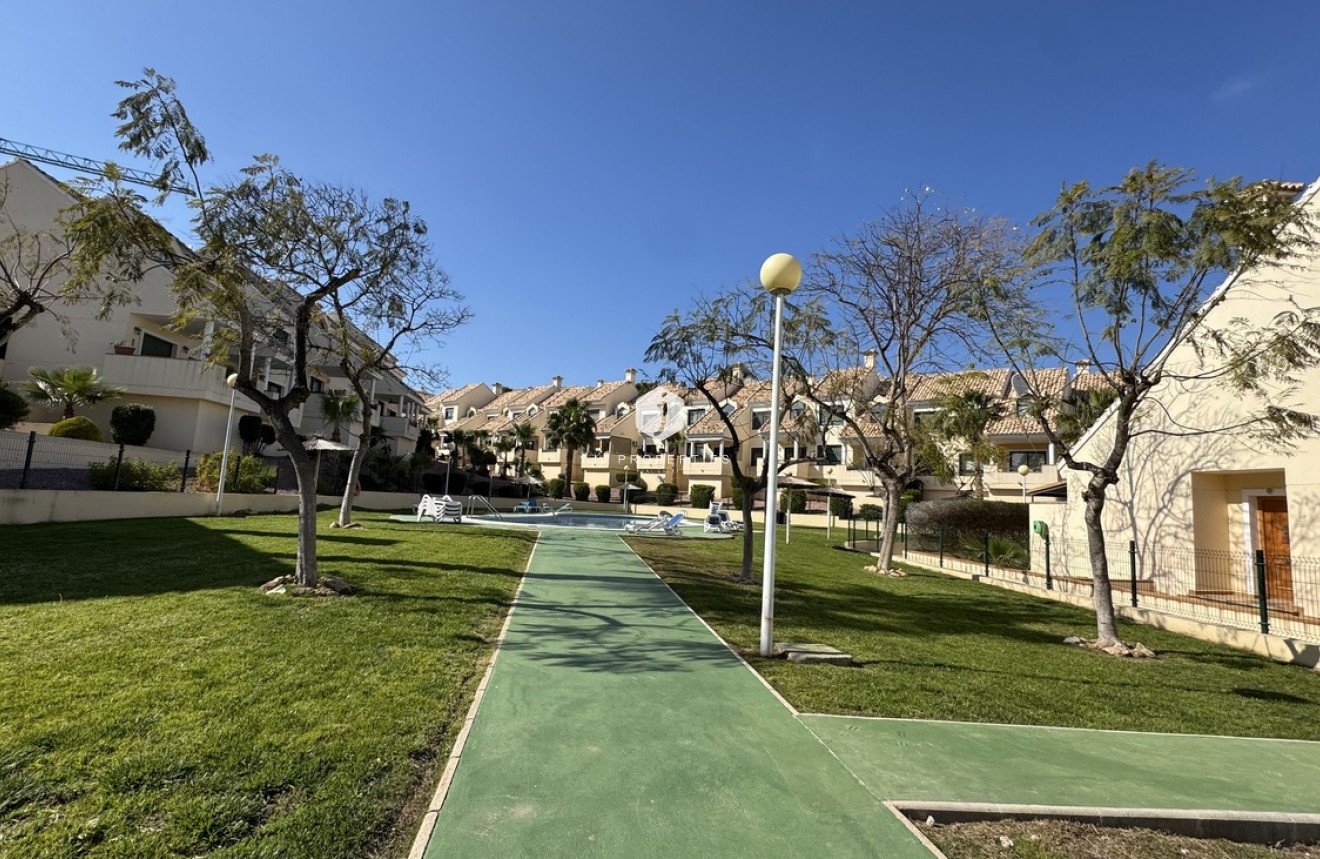 Tweedehands - Appartement / flat -
Lomas De Campoamor - Costa Blanca