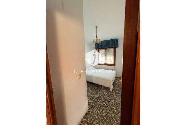 Aus zweiter Hand - Chalet -
Torrevieja - La siesta