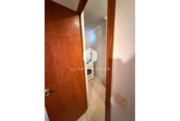 Aus zweiter Hand - Chalet -
Torrevieja - La siesta