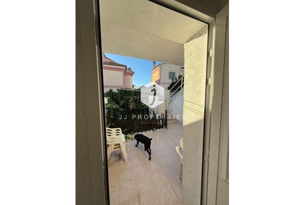 Aus zweiter Hand - Chalet -
Torrevieja - La siesta