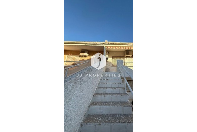 Aus zweiter Hand - Chalet -
Torrevieja - La siesta