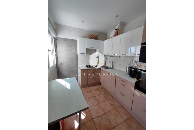 Aus zweiter Hand - Wohnung -
Guardamar del Segura - Zona Pueblo