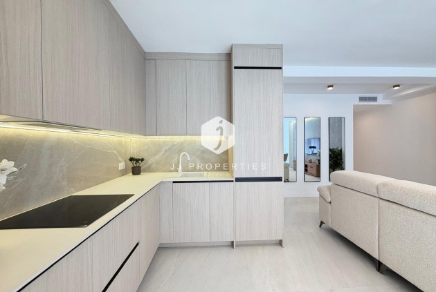 Aus zweiter Hand - Wohnung -
Torrevieja - Playa del Cura