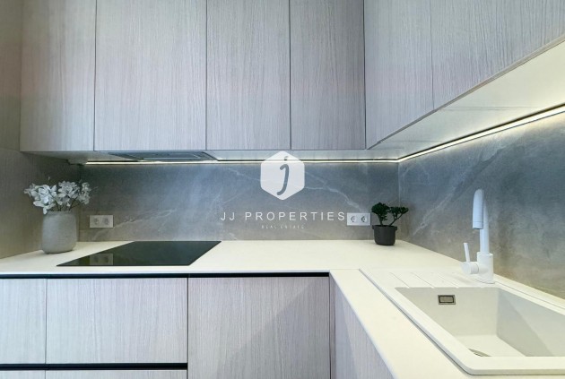 Aus zweiter Hand - Wohnung -
Torrevieja - Playa del Cura