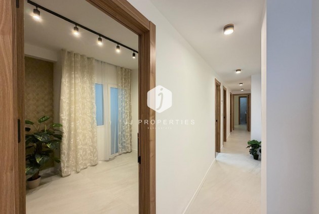 Aus zweiter Hand - Wohnung -
Torrevieja - Playa del Cura