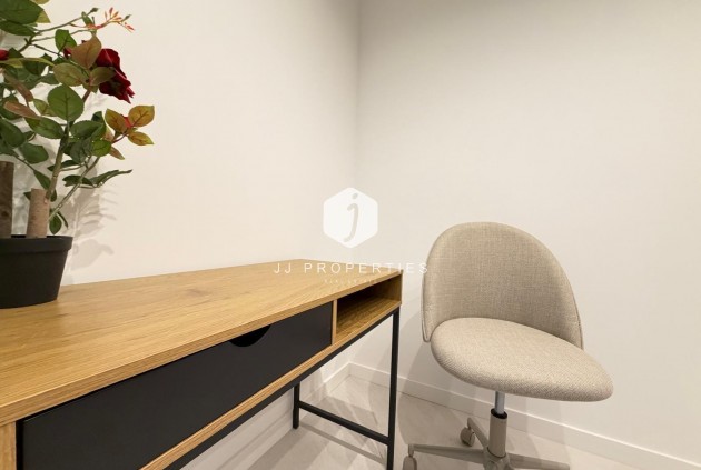 Aus zweiter Hand - Wohnung -
Torrevieja - Playa del Cura