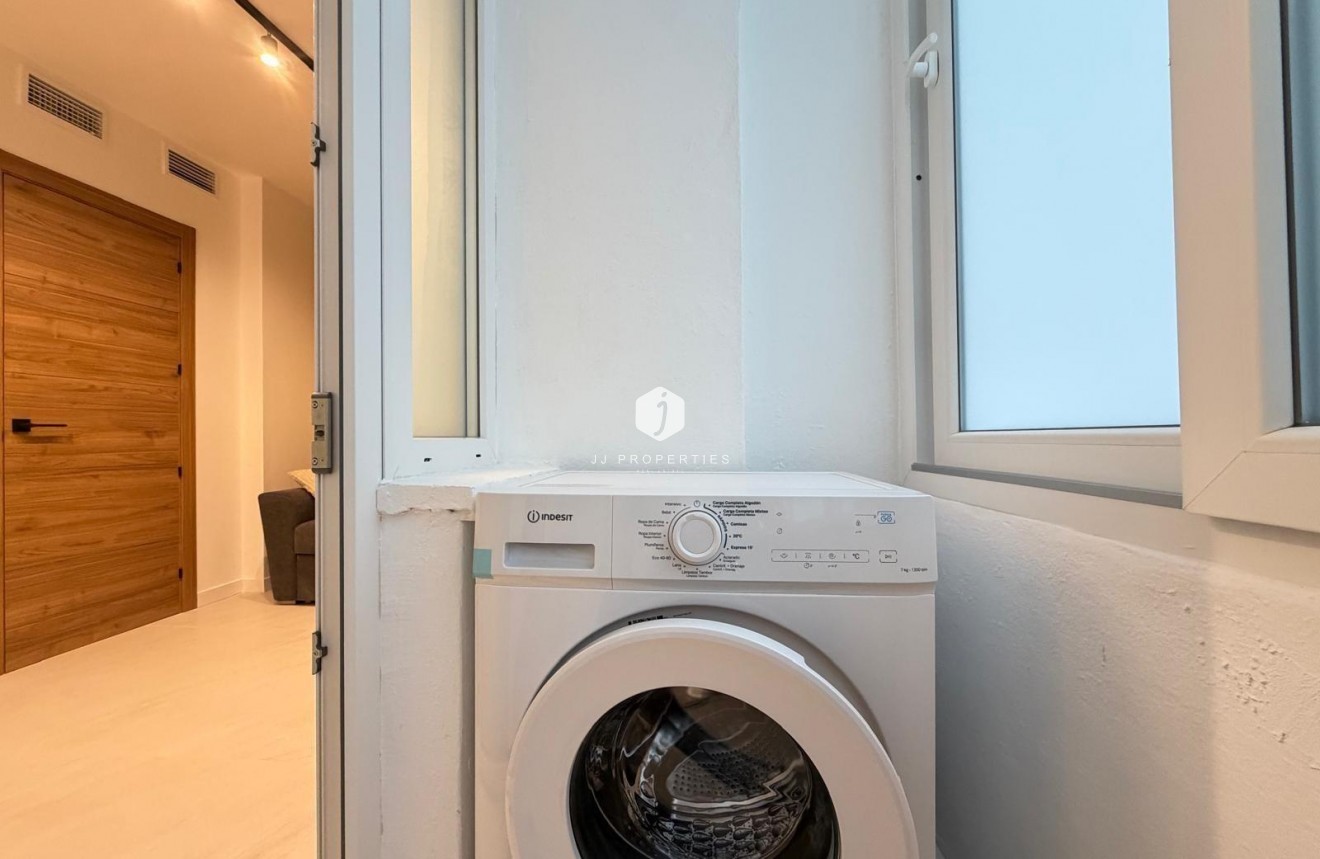 Aus zweiter Hand - Wohnung -
Torrevieja - Playa del Cura