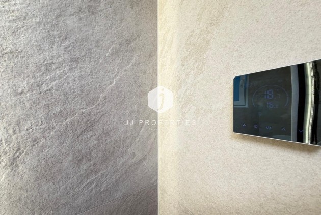 Aus zweiter Hand - Wohnung -
Torrevieja - Playa del Cura