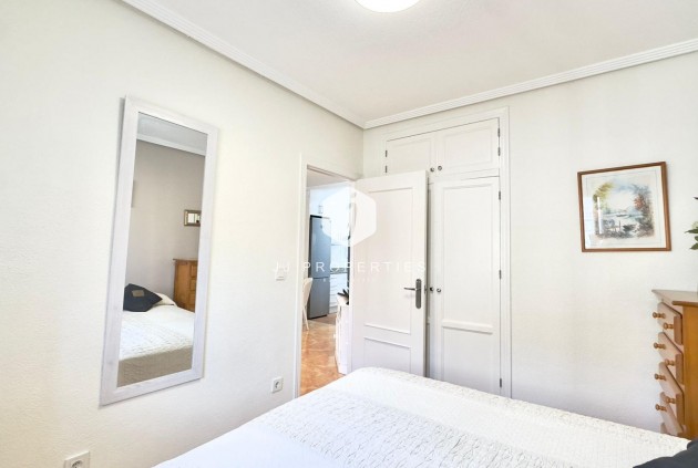 D'occasion - Bungalow -
Torrevieja - Centro