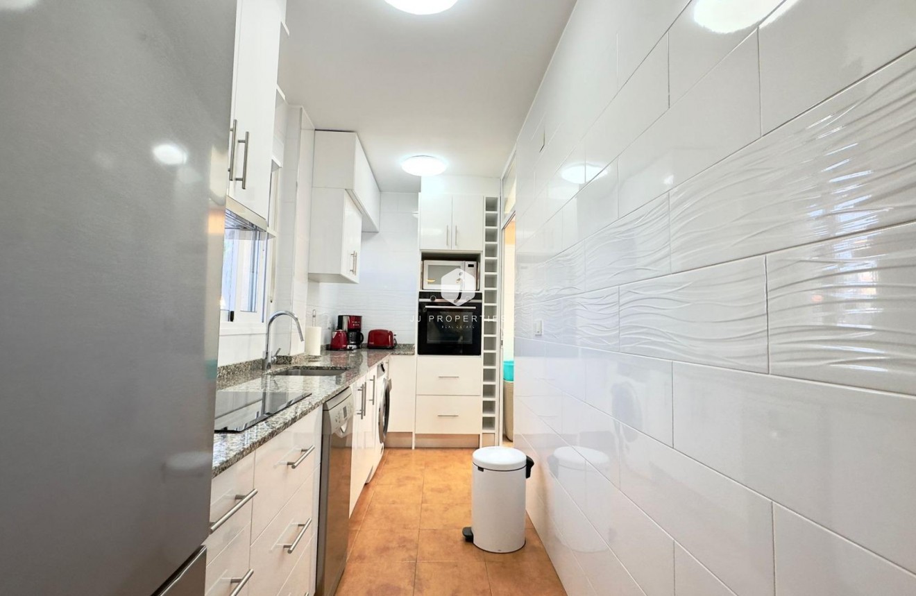 D'occasion - Bungalow -
Torrevieja - Centro