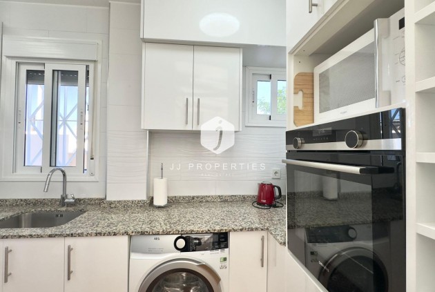 D'occasion - Bungalow -
Torrevieja - Centro