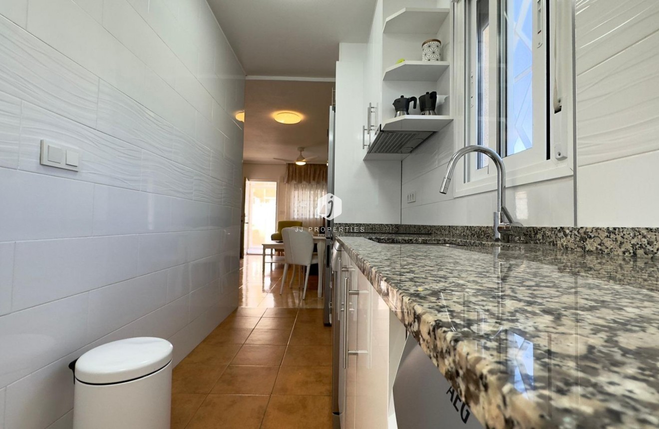 D'occasion - Bungalow -
Torrevieja - Centro