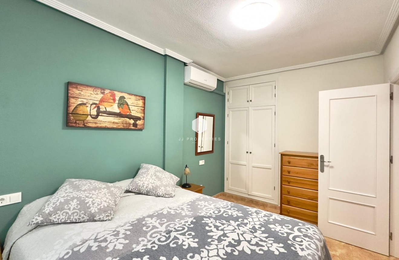 D'occasion - Bungalow -
Torrevieja - Centro