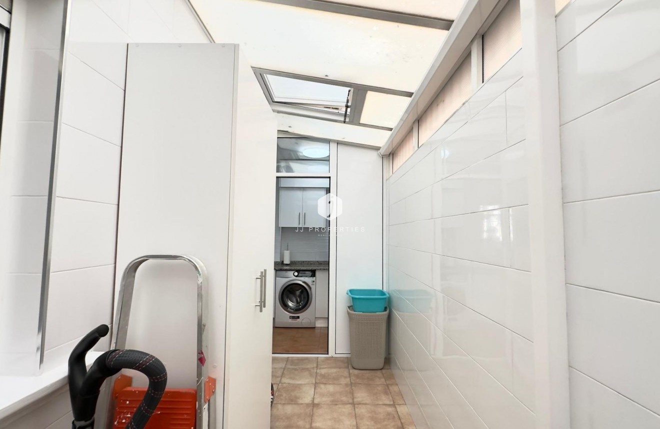 D'occasion - Bungalow -
Torrevieja - Centro